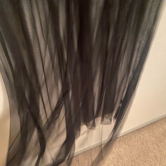 Sheer black dress - Picture 6 of 8